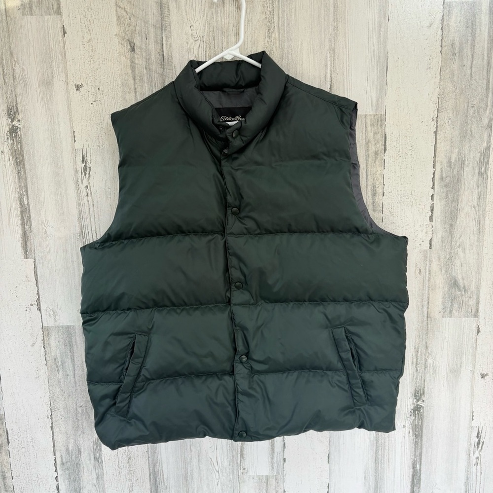 Eddie Bauer Men’s Size XL Tall Dark Green Goose Down Snap Closure Puffer Vest